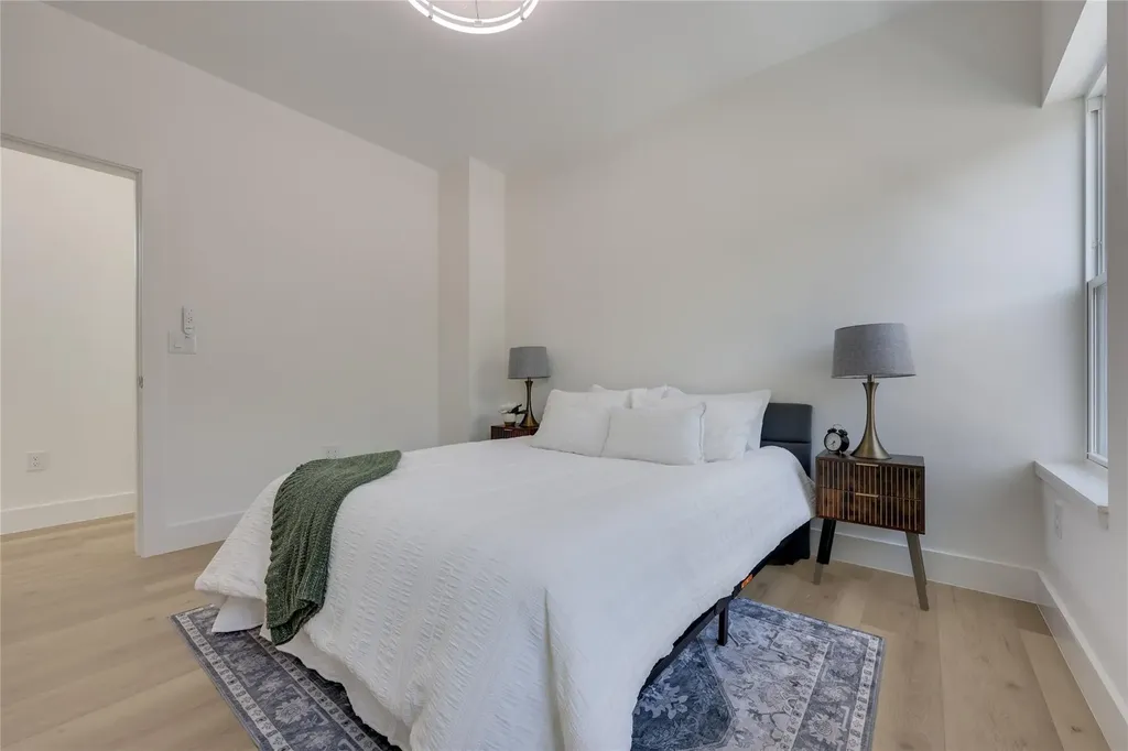 511 South Park Drive Austin TX 78704