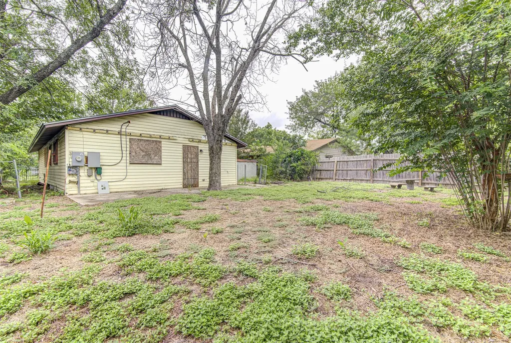 6006 Palm Circle Austin TX 78741