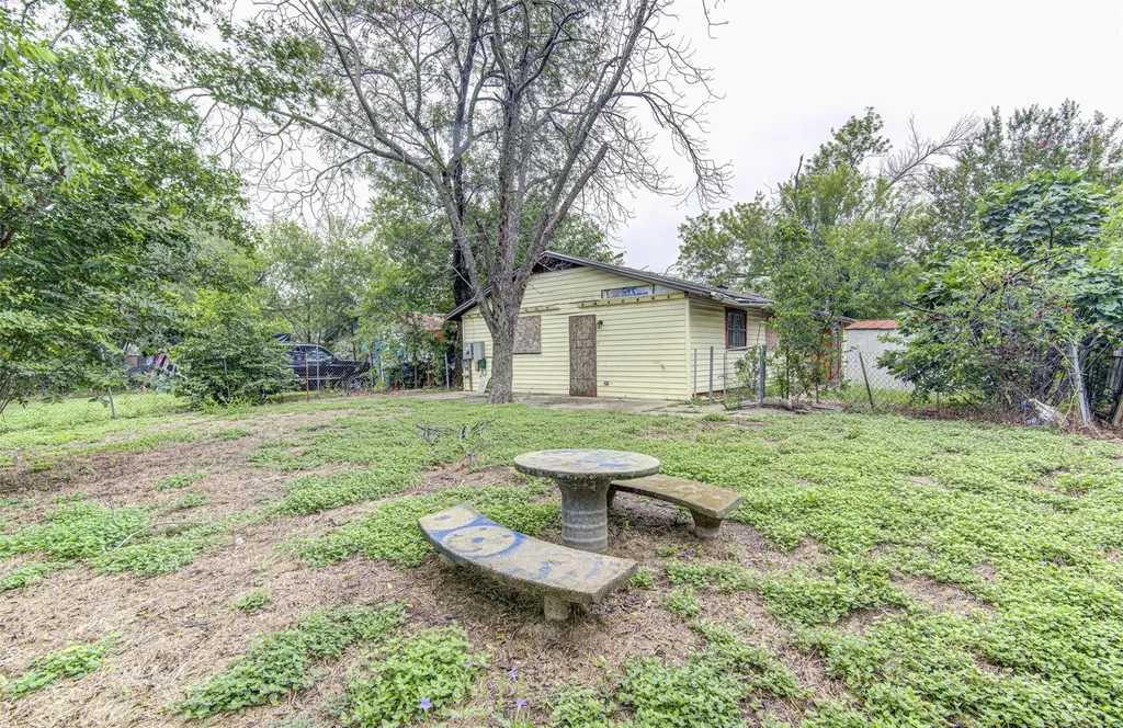 6006 Palm Circle Austin TX 78741