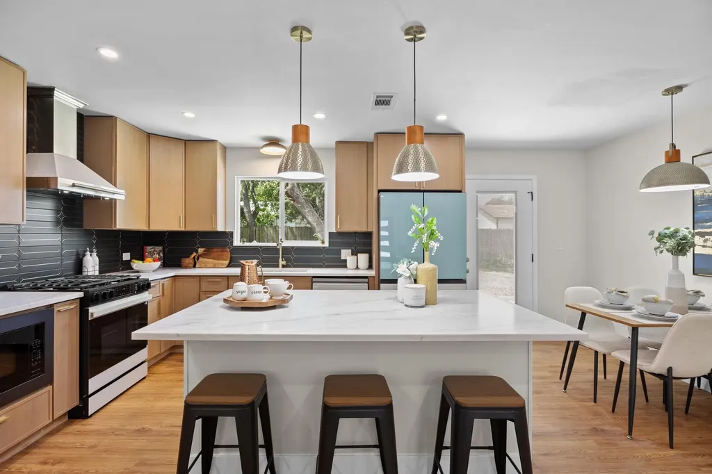 3107 Paisano Trail Austin TX 78745