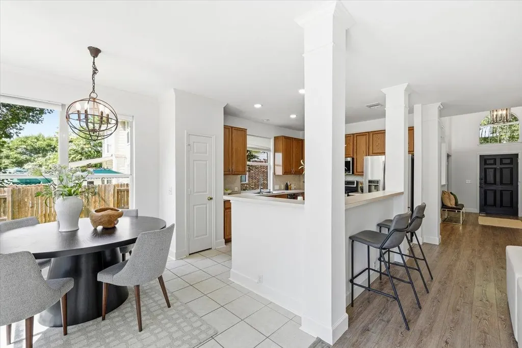 2106 Chalk Hill Cove Round Rock TX 78665
