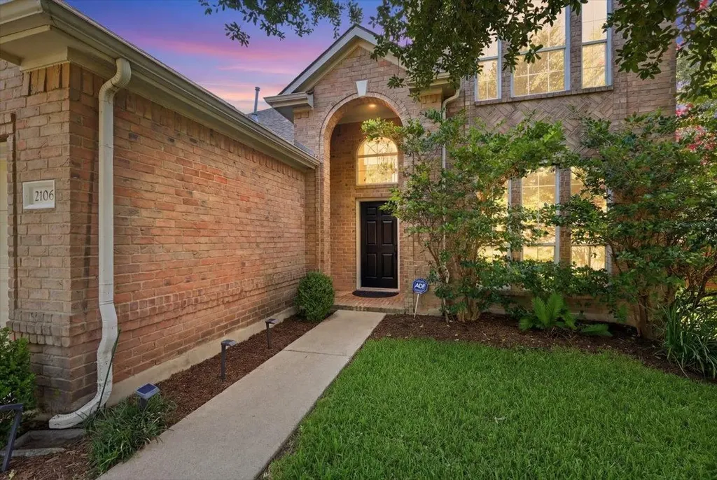 2106 Chalk Hill Cove Round Rock TX 78665