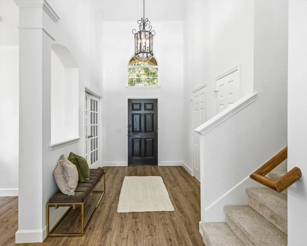 2106 Chalk Hill Cove Round Rock TX 78665