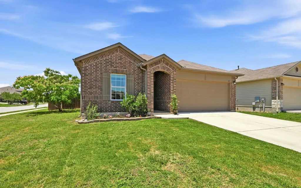 227 Hess Drive Kyle TX 78640