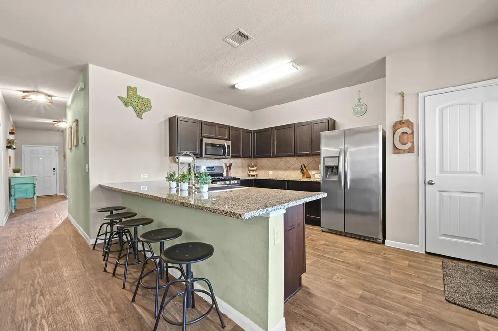 227 Hess Drive Kyle TX 78640