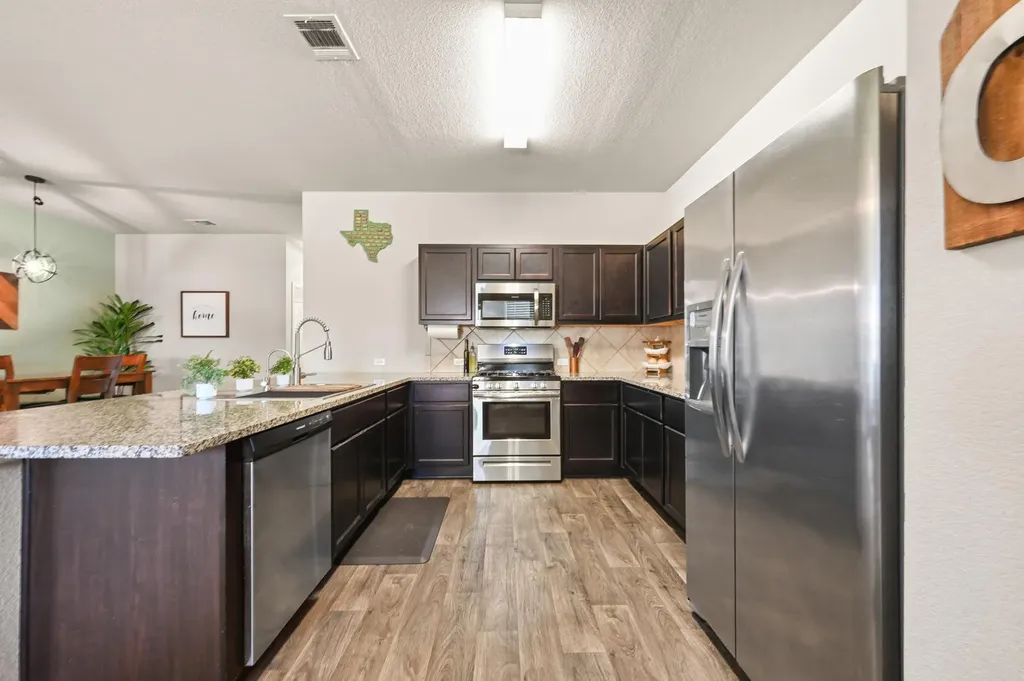 227 Hess Drive Kyle TX 78640