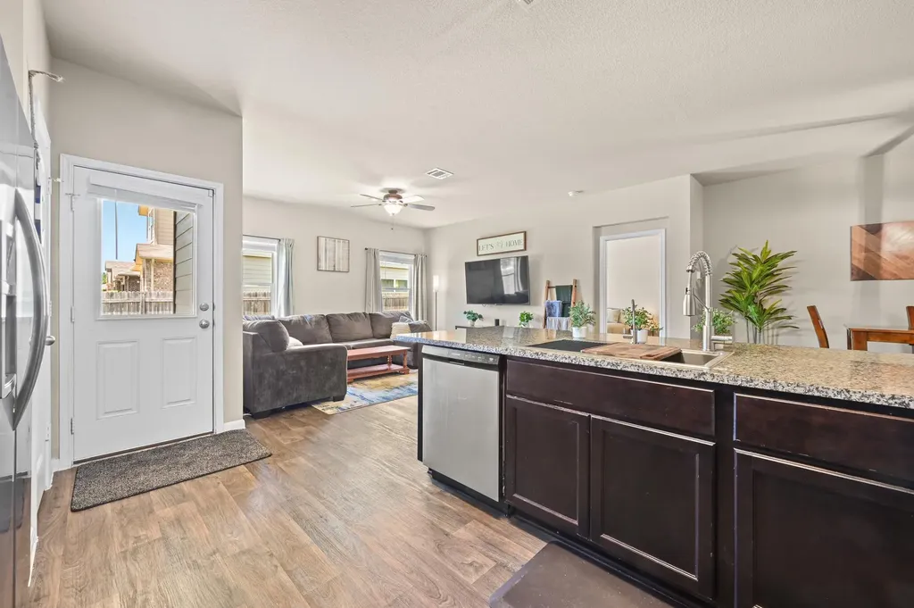 227 Hess Drive Kyle TX 78640