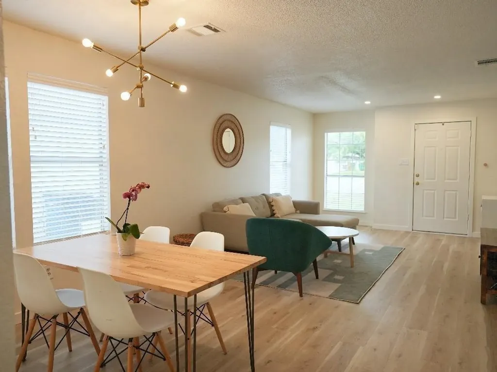 8505 Copano Drive Austin TX 78749