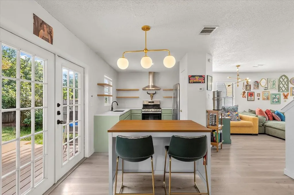 8505 Copano Drive Austin TX 78749