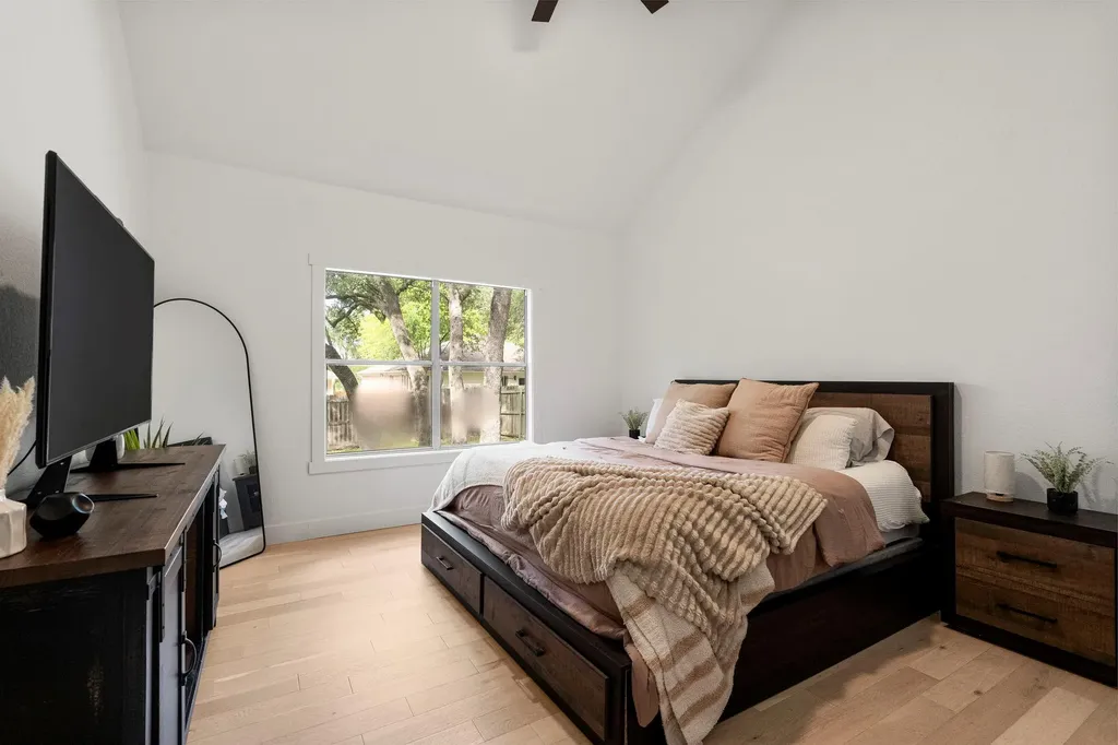5814 Marchmont Lane Austin TX 78749