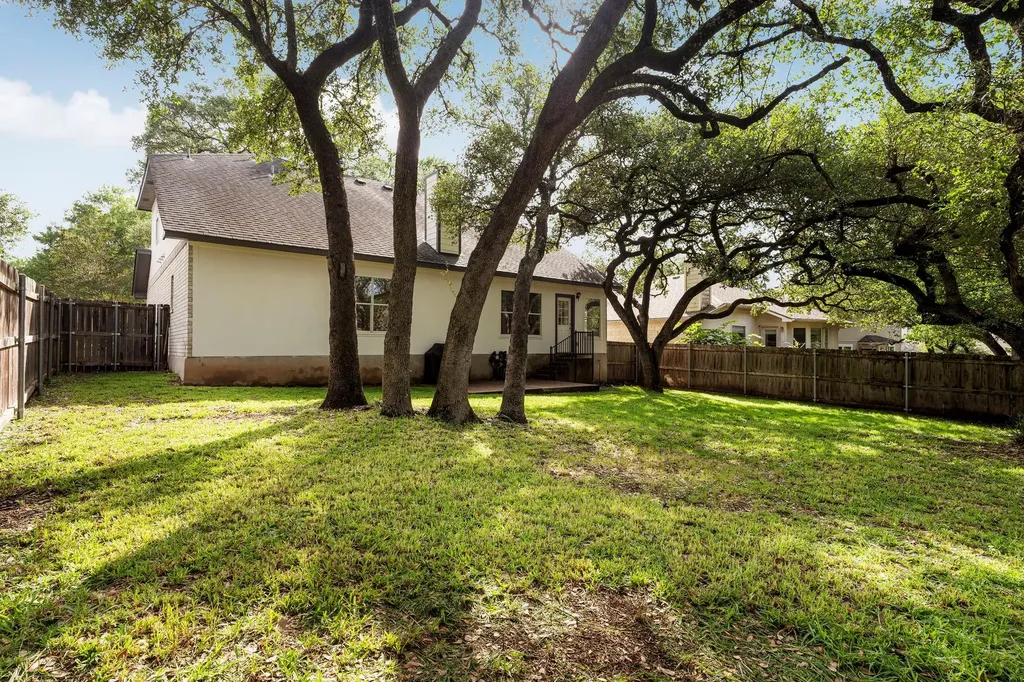 5814 Marchmont Lane Austin TX 78749