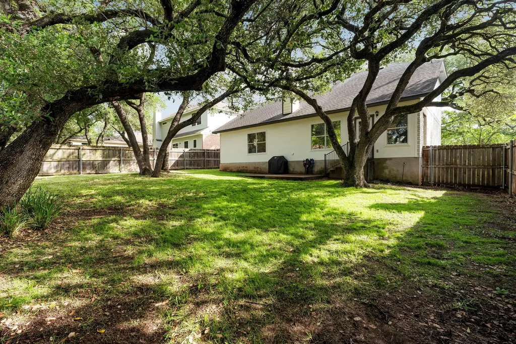 5814 Marchmont Lane Austin TX 78749