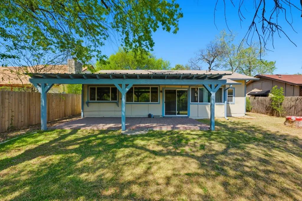 313 Blackberry Drive Austin TX 78745