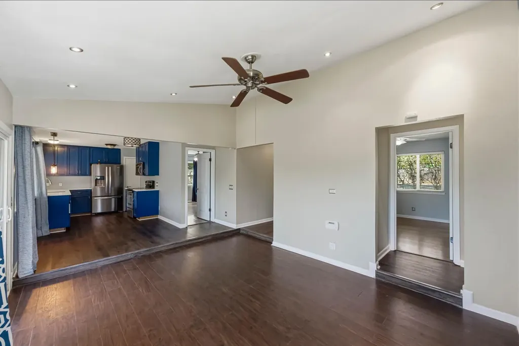 313 Blackberry Drive Austin TX 78745