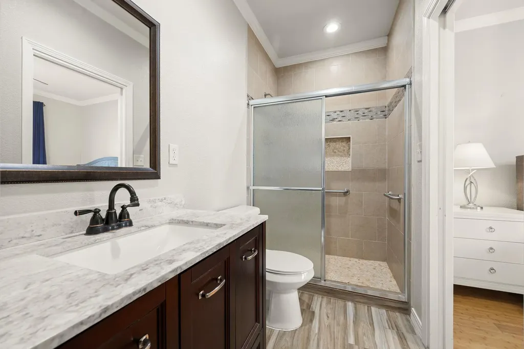 2624 Niemann Drive Austin TX 78748