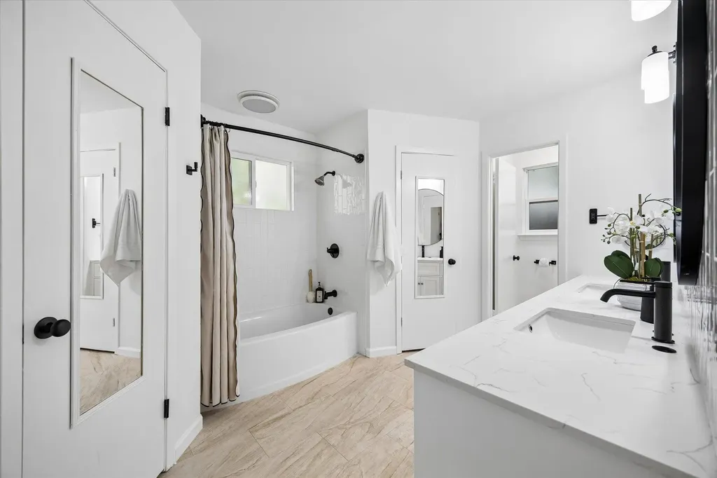 3701 Gable Drive Austin TX 78759