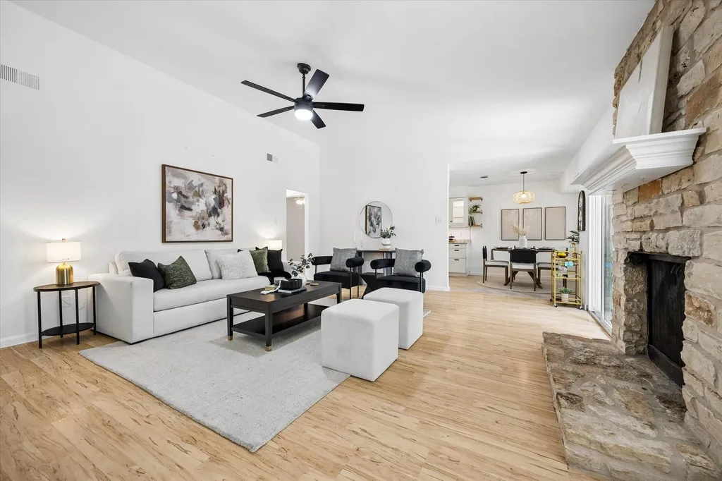 3701 Gable Drive Austin TX 78759