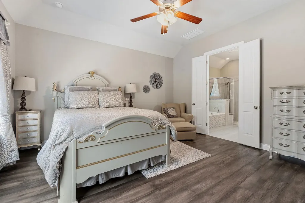 238 Jenn Cove Dripping Springs TX 78620