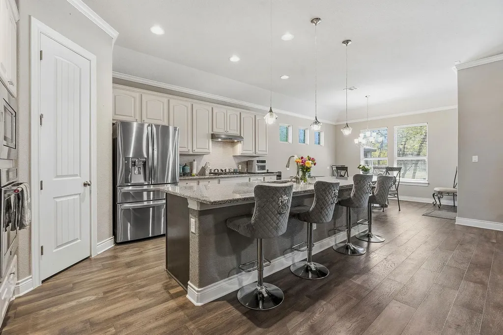 238 Jenn Cove Dripping Springs TX 78620