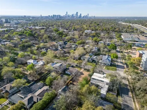 1916 W 38th Street Austin TX 78731