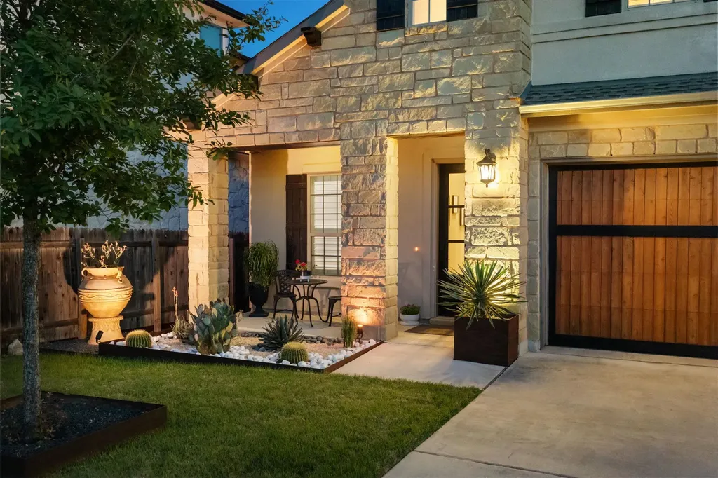 13013 Mitica Drive Austin TX 78739