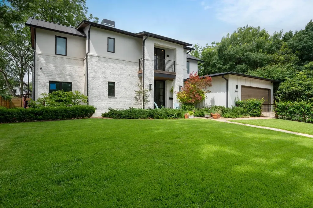 2021 Ford Street Austin TX 78704