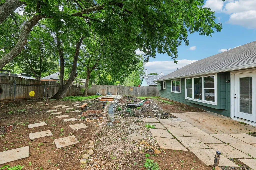 2605 Market Garden Lane Austin TX 78745