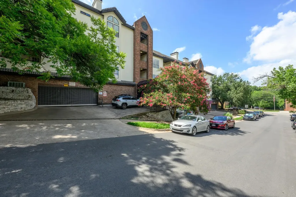 3001 Cedar Street Austin TX 78705