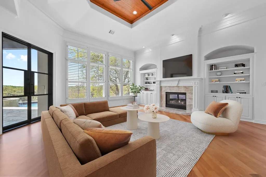 8513 Chalk Knoll Drive Austin TX 78735