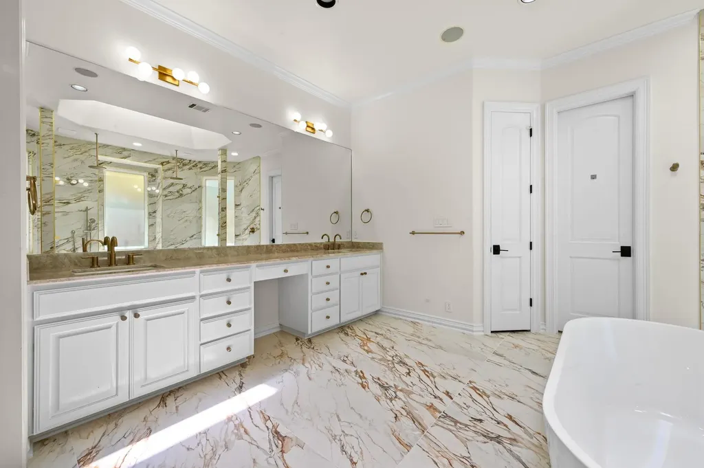 8513 Chalk Knoll Drive Austin TX 78735