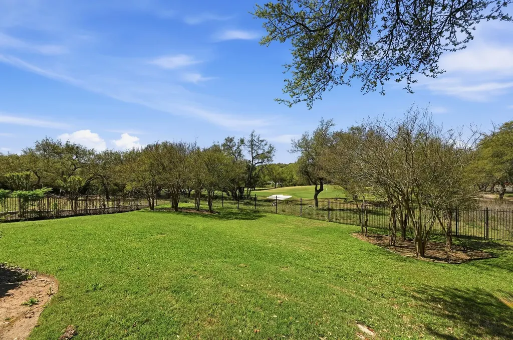 8513 Chalk Knoll Drive Austin TX 78735