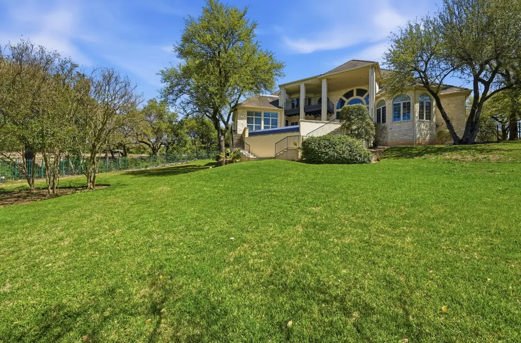 8513 Chalk Knoll Drive Austin TX 78735