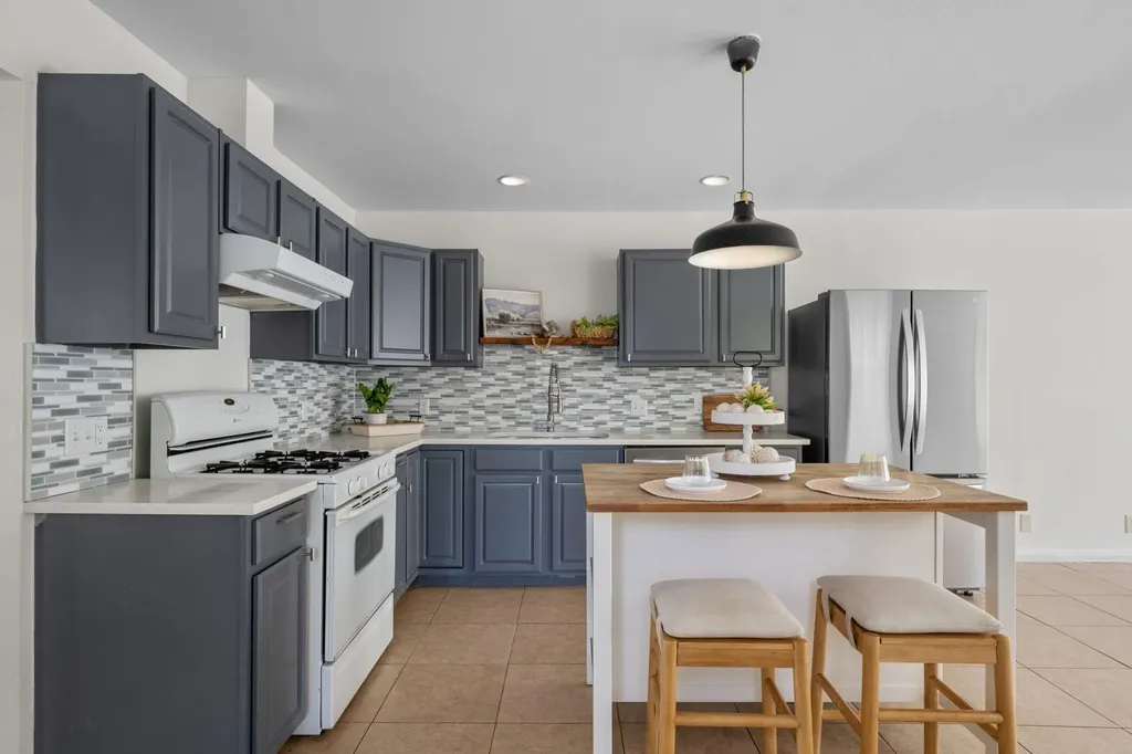 5010 W Frances Place Austin TX 78731