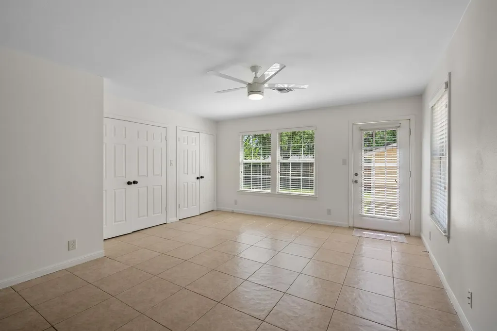 5010 W Frances Place Austin TX 78731