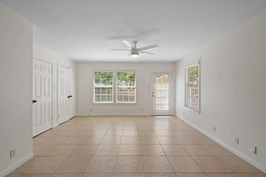 5010 W Frances Place Austin TX 78731