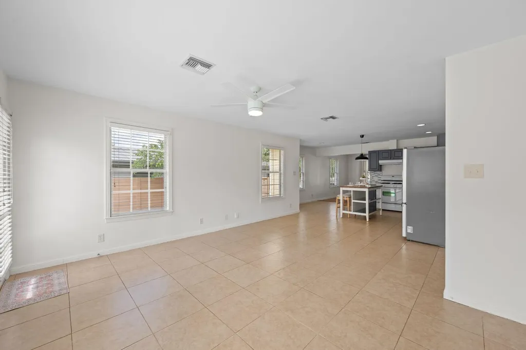 5010 W Frances Place Austin TX 78731