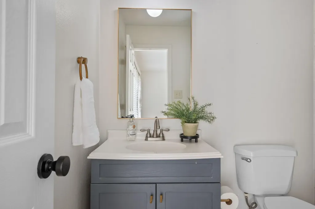 5010 W Frances Place Austin TX 78731
