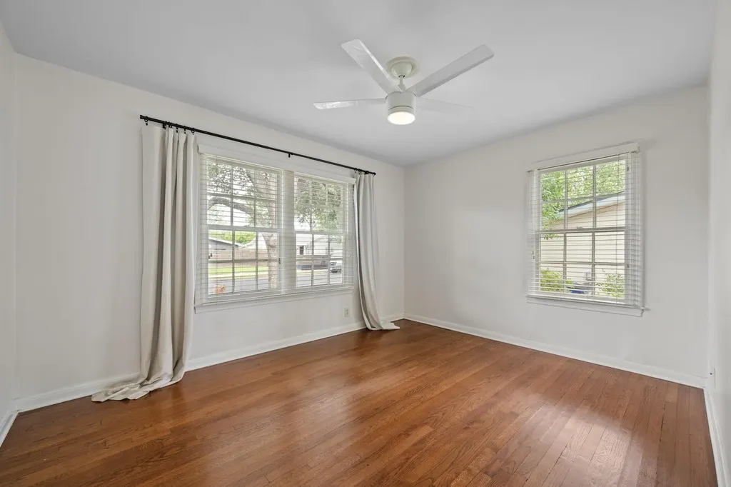 5010 W Frances Place Austin TX 78731