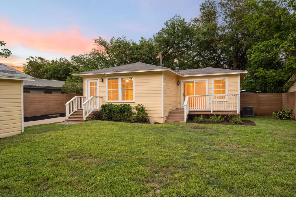 5010 W Frances Place Austin TX 78731