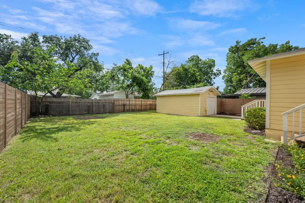 5010 W Frances Place Austin TX 78731