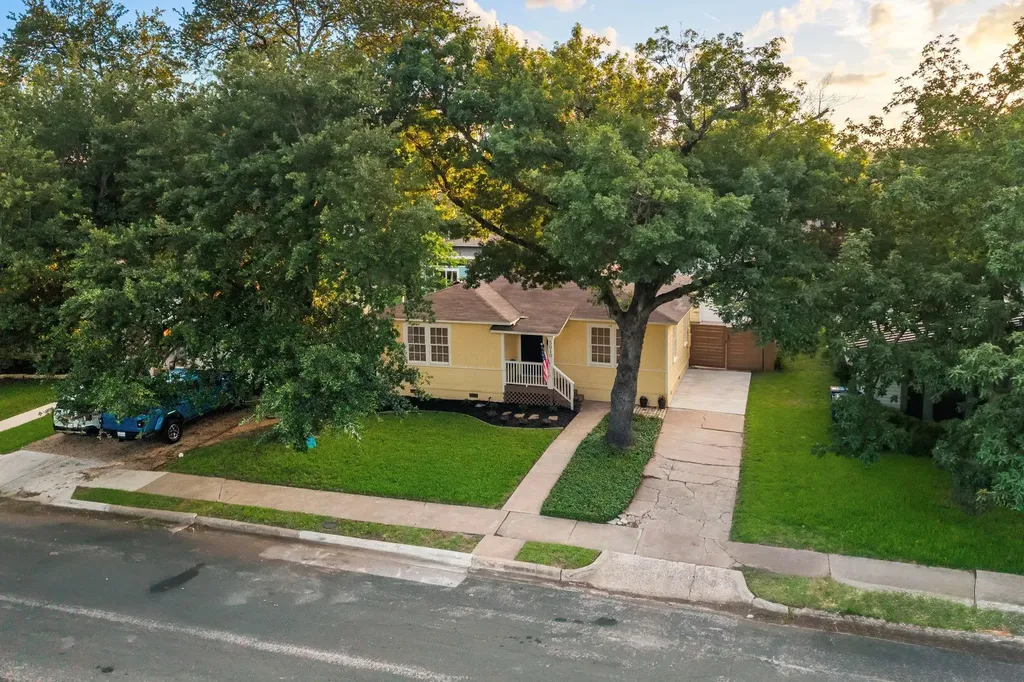 5010 W Frances Place Austin TX 78731