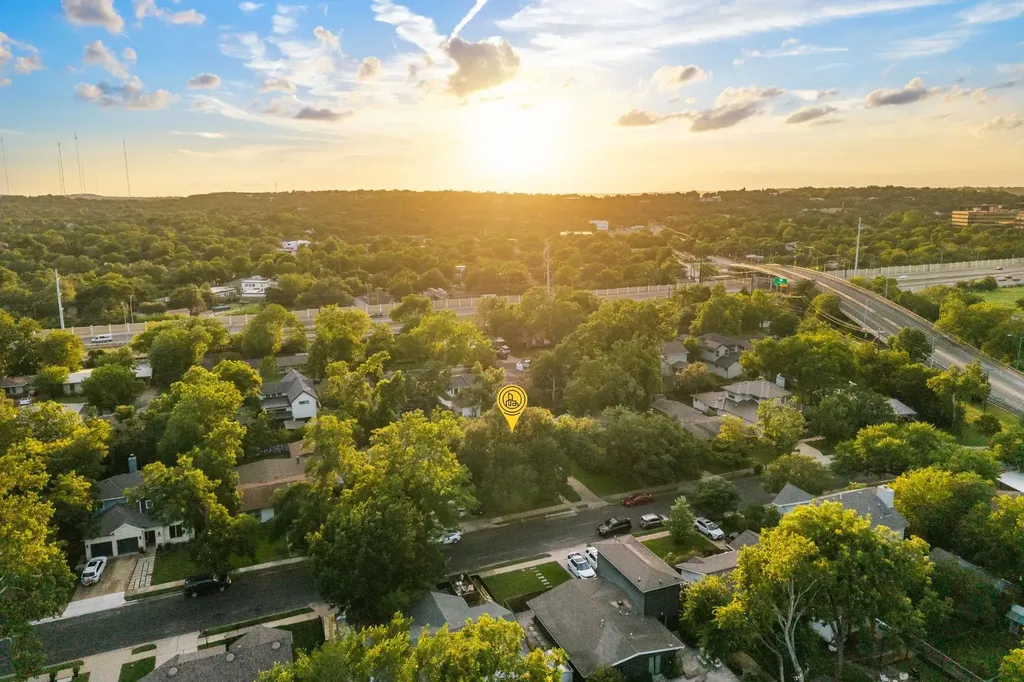 5010 W Frances Place Austin TX 78731