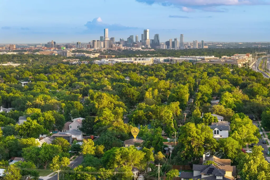 5010 W Frances Place Austin TX 78731