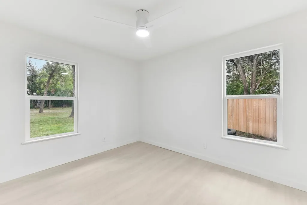 7503 Carriage Drive Austin TX 78752
