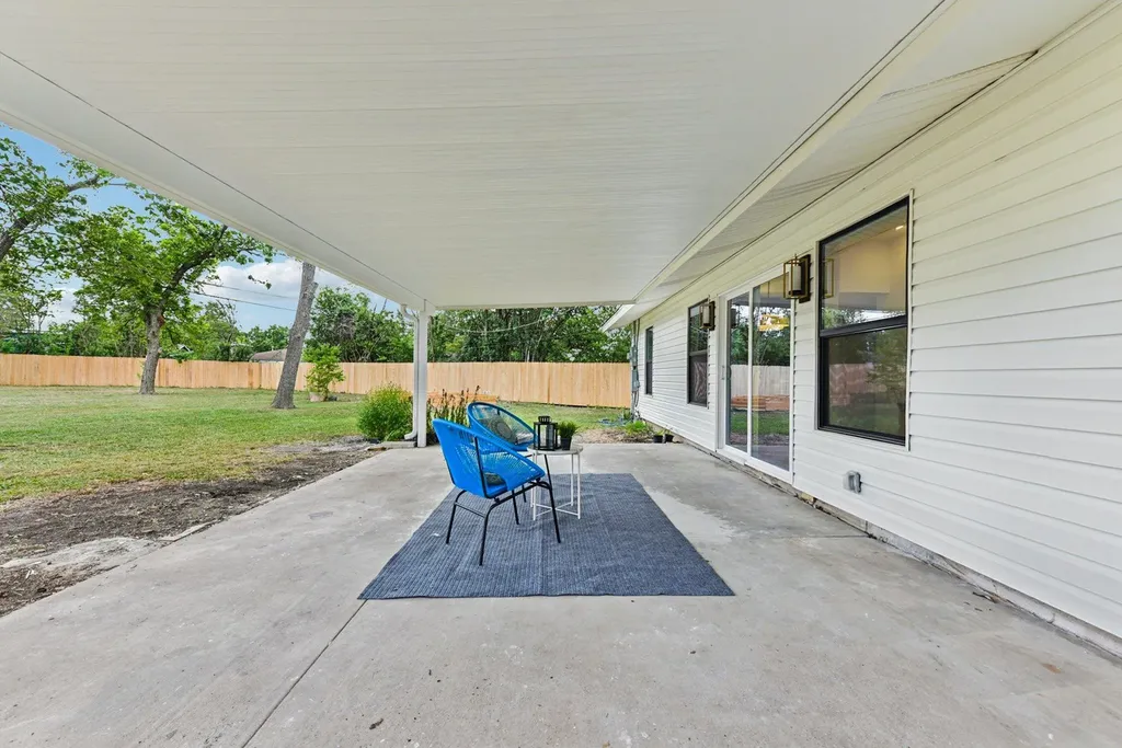 7503 Carriage Drive Austin TX 78752