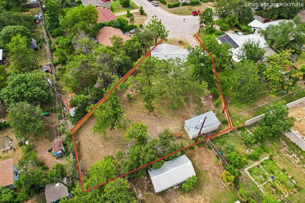 7503 Carriage Drive Austin TX 78752