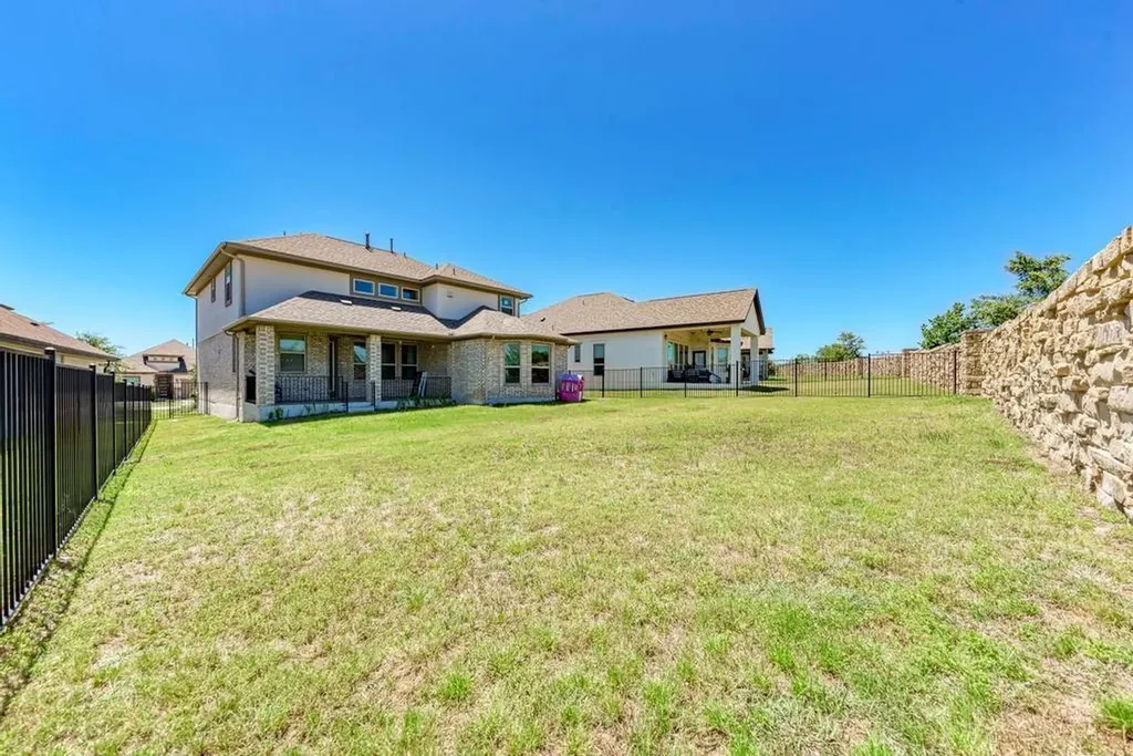 1816 Ficuzza Way Leander TX 78641
