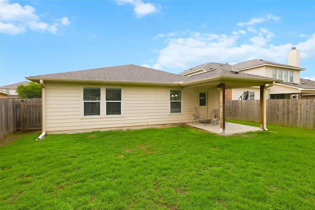 18536 Blue Pond Drive Pflugerville TX 78660