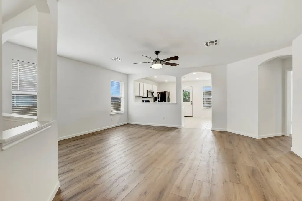 315 Northern Trail Leander TX 78641