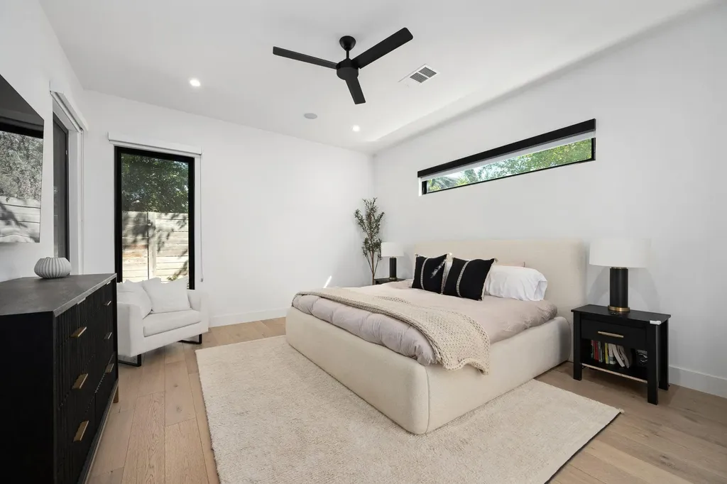 1004 Audrey Court Austin TX 78704
